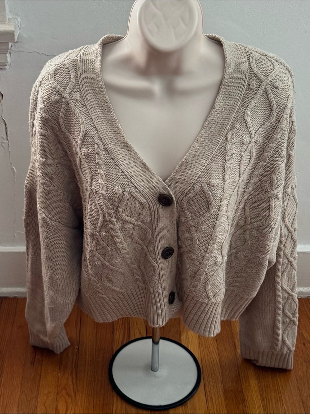 Arizona Jean Co. cream Cable Knit Button-Front Cardigan Sweater, size XL preppy